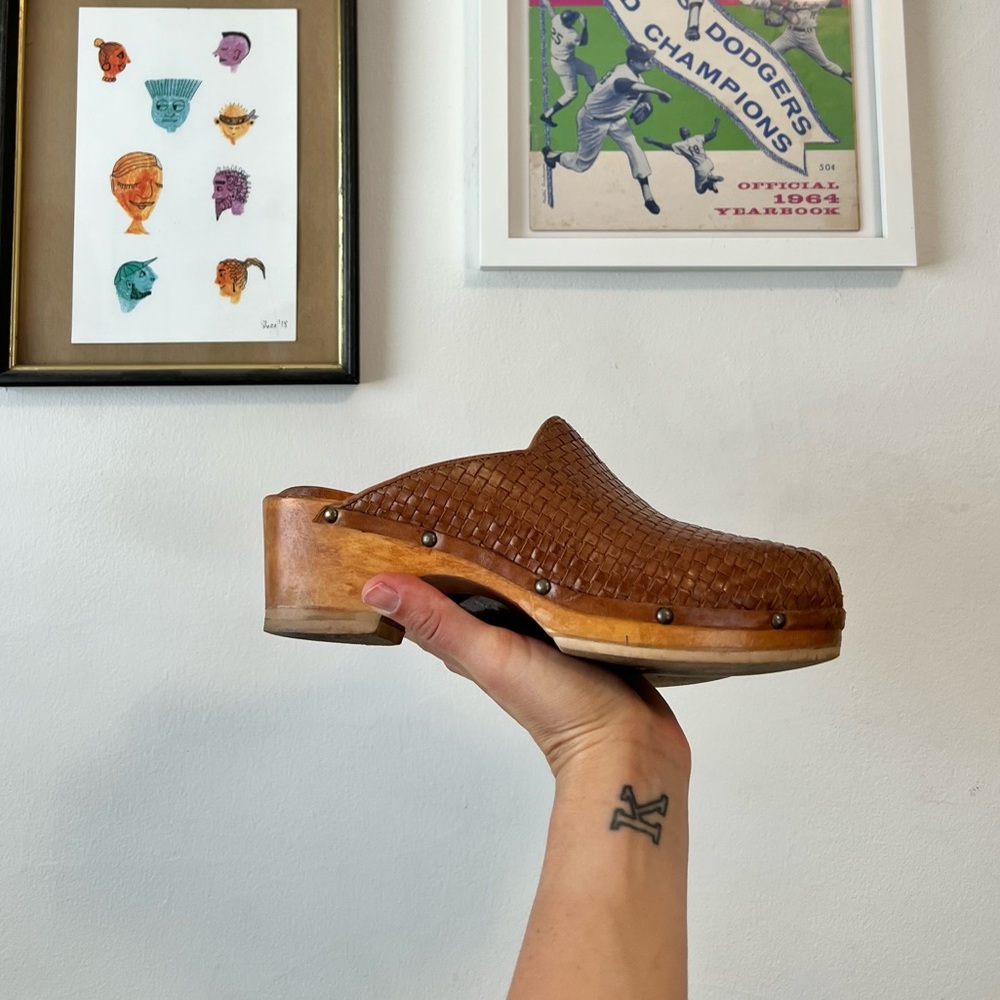 Mixed Blues Vintage Leather Clog